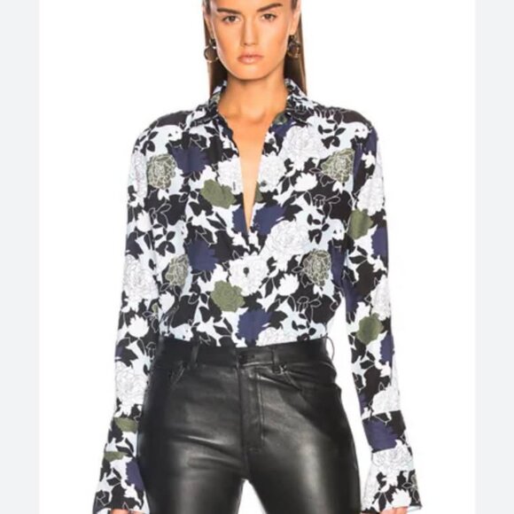 Equipment Femme Daphne floral silk button down shirt - Picture 7 of 7